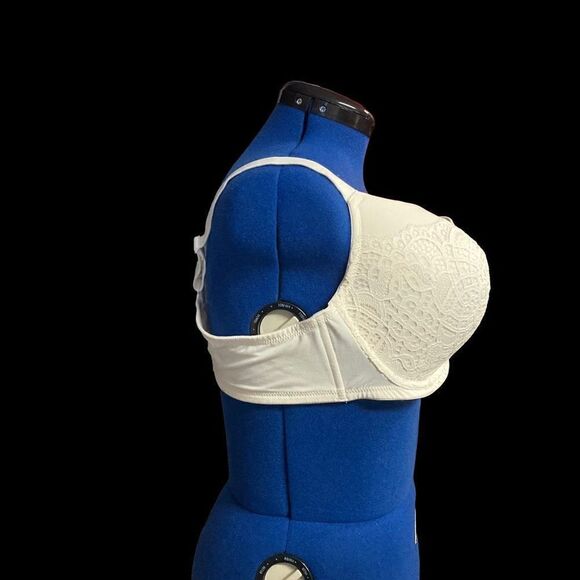 AUDEN White Bra 46D New With Tags - Picture 1 of 10